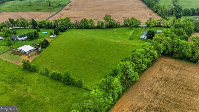 4789 SHEPHERDSTOWN PIKE, Shenandoah Junction, WV 25442