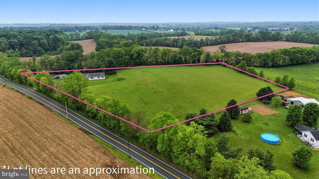 4789 SHEPHERDSTOWN PIKE, Shenandoah Junction, WV 25442