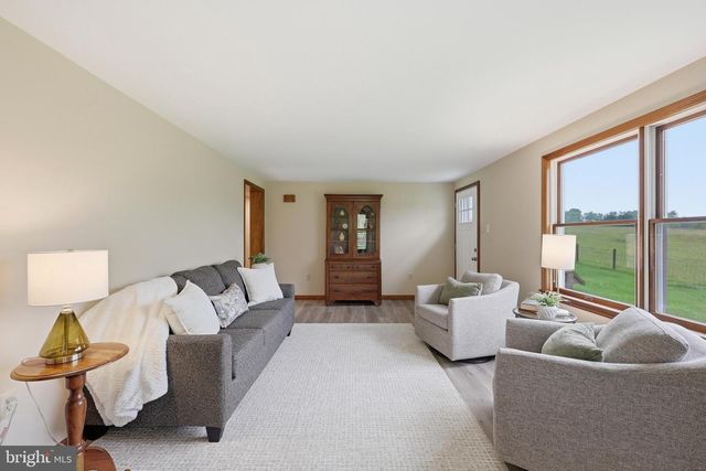 4789 SHEPHERDSTOWN PIKE, Shenandoah Junction, WV 25442