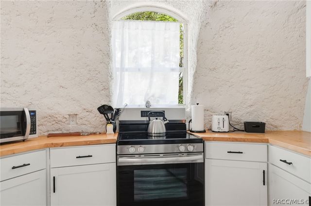 7570 E Ringer Court, Inverness, FL 34453