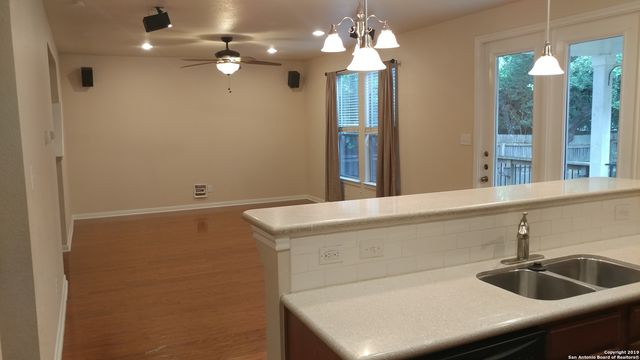 159 LILLY CREEK, Boerne, TX 78006