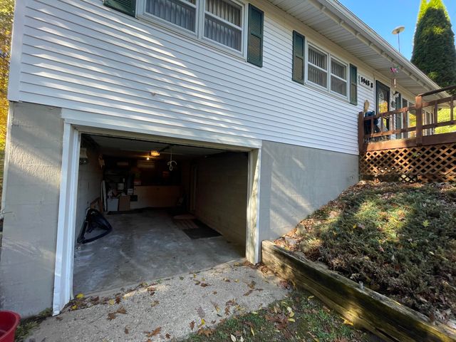 1945 S 200th Avenue, Newfield Twp, MI 49421