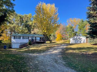 1945 S 200th Avenue, Newfield Twp, MI 49421