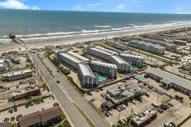 6102 Seawall Boulevard 150, Galveston, TX 77551