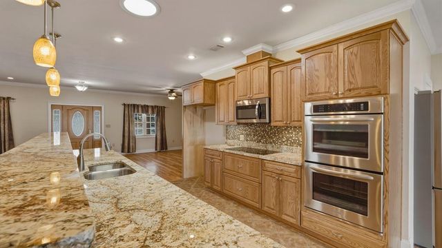 167 Lambert Lake Estates, Box Springs, GA 31801