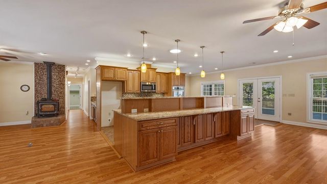 167 Lambert Lake Estates, Box Springs, GA 31801