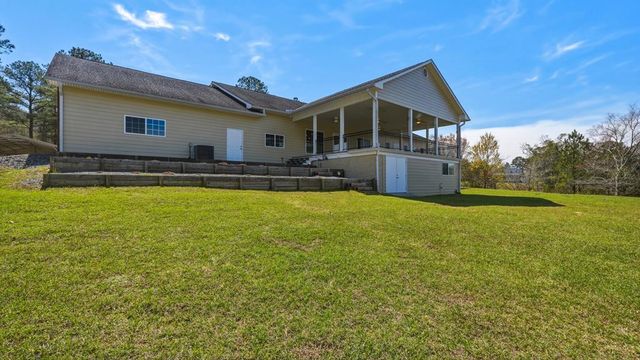 167 Lambert Lake Estates, Box Springs, GA 31801