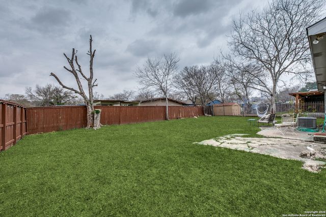 5323 War Cloud Dr, San Antonio, TX 78242