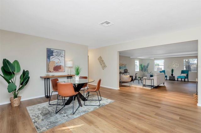 7420 DR MARTIN LUTHER KING JR STREET N, St Petersburg, FL 33702