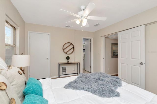 7420 DR MARTIN LUTHER KING JR STREET N, St Petersburg, FL 33702