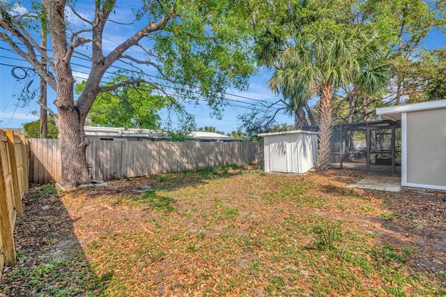 7420 DR MARTIN LUTHER KING JR STREET N, St Petersburg, FL 33702