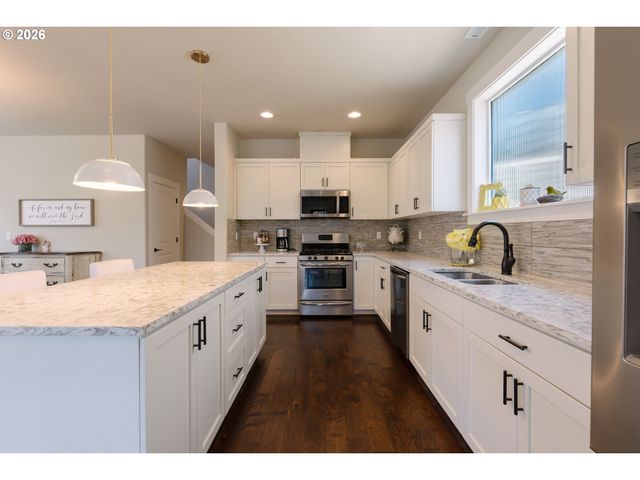 14919 Nw COSMOS St, Portland, OR 97229