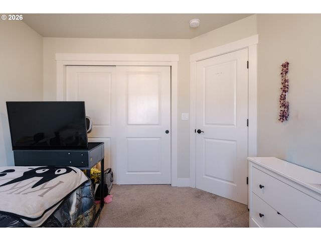 14919 Nw COSMOS St, Portland, OR 97229