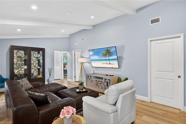 1229 El Dorado PKWY E, Cape Coral, FL 33904