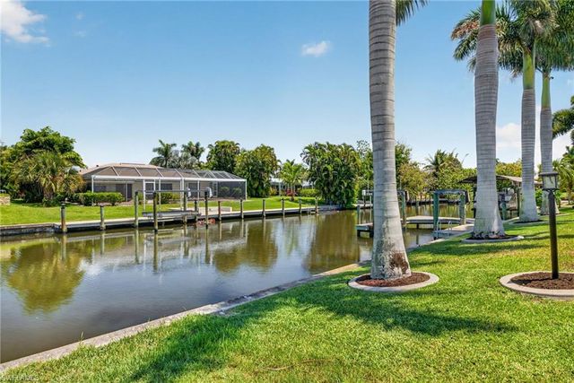 1229 El Dorado PKWY E, Cape Coral, FL 33904