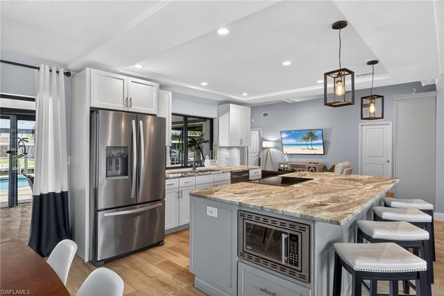 1229 El Dorado PKWY E, Cape Coral, FL 33904