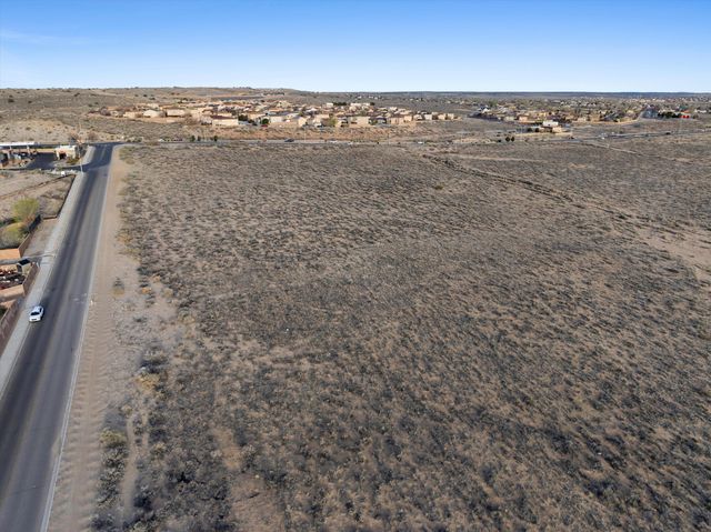 2113 Autumn Sage Avenue NE, Rio Rancho, NM 87144