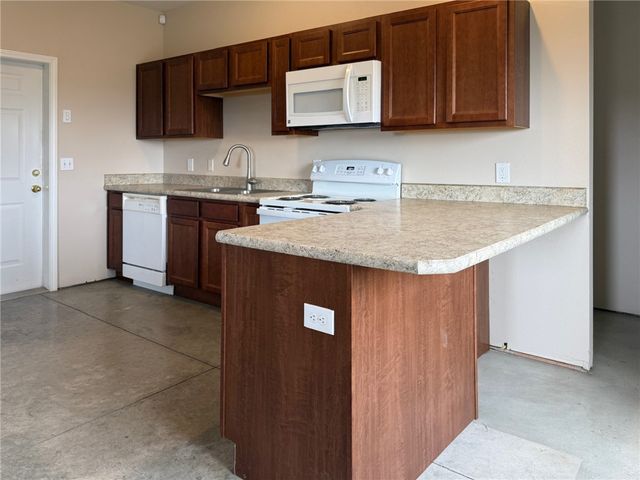 2453 N 14th Road, Worden, MT 59088