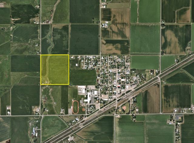 2453 N 14th Road, Worden, MT 59088