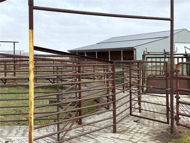 2453 N 14th Road, Worden, MT 59088