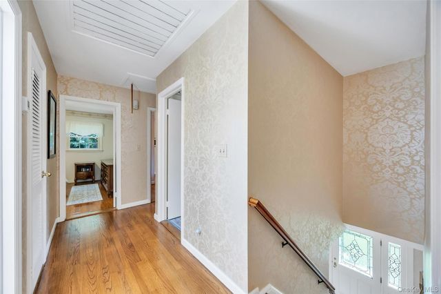 6 Crown Hill Road, Northport, NY 11768
