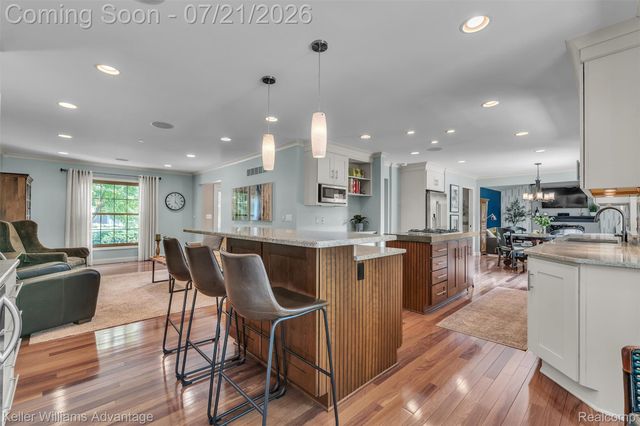 49276 Harvest Drive, Plymouth Charter Township, MI 48170