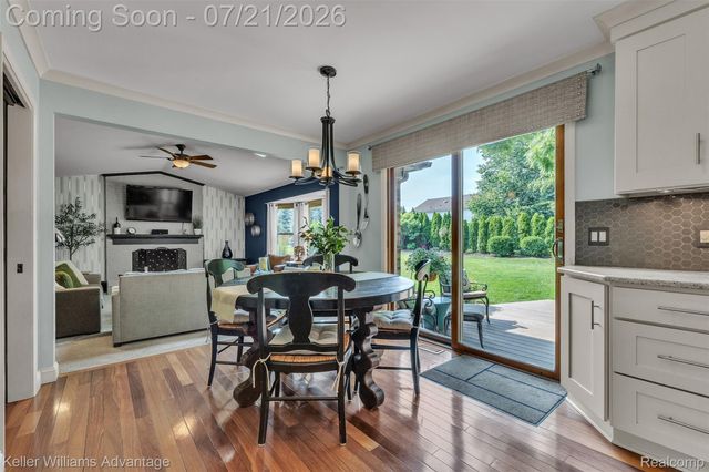 49276 Harvest Drive, Plymouth Charter Township, MI 48170