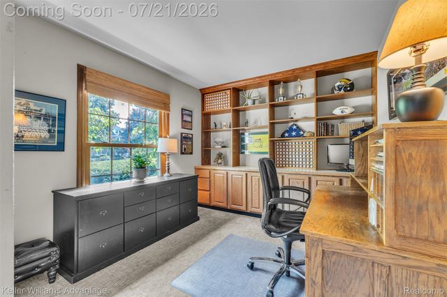 49276 Harvest Drive, Plymouth Charter Township, MI 48170