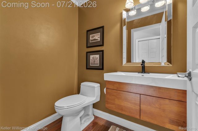 49276 Harvest Drive, Plymouth Charter Township, MI 48170