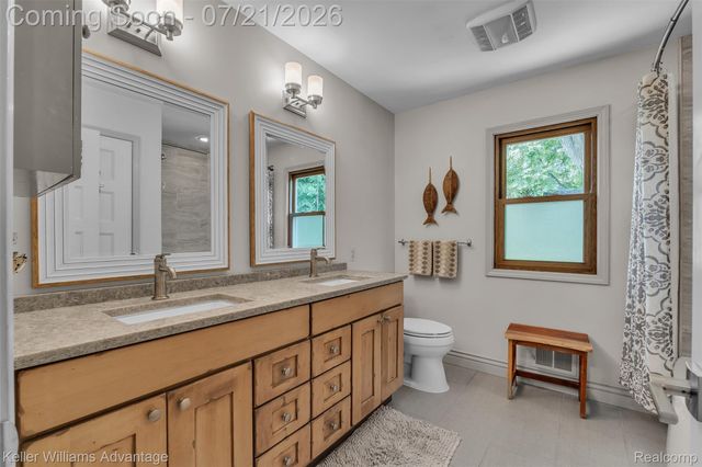 49276 Harvest Drive, Plymouth Charter Township, MI 48170