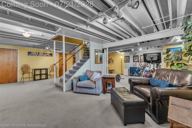 49276 Harvest Drive, Plymouth Charter Township, MI 48170