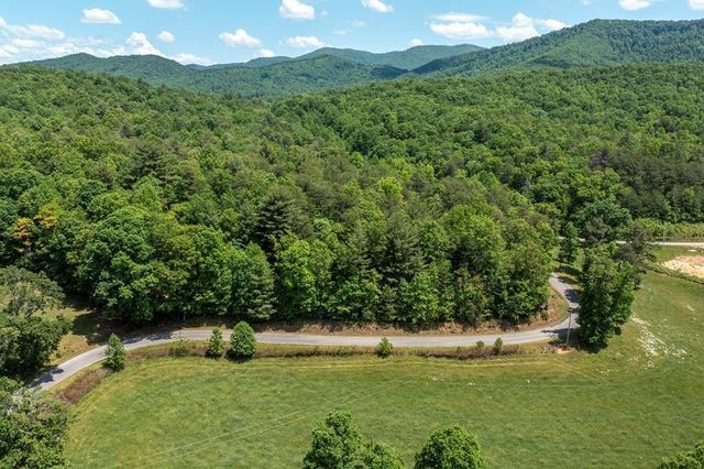 42 Donley Road, Murphy, NC 28906