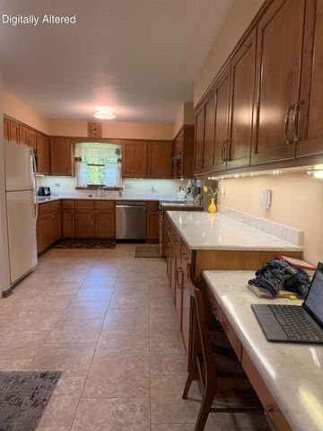 2120 Autumn DRIVE, Racine, WI 53402