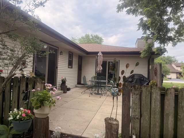 2120 Autumn DRIVE, Racine, WI 53402