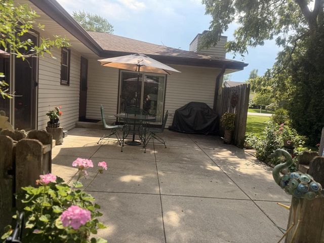 2120 Autumn DRIVE, Racine, WI 53402