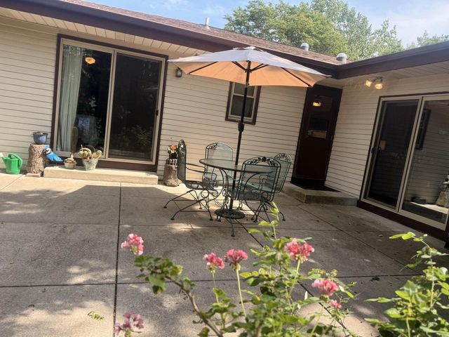2120 Autumn DRIVE, Racine, WI 53402