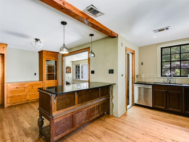 2304 Longview ST, Austin, TX 78705