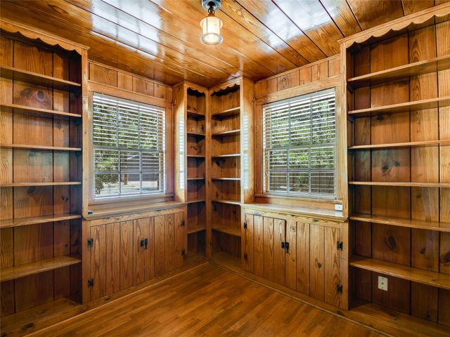 2304 Longview ST, Austin, TX 78705