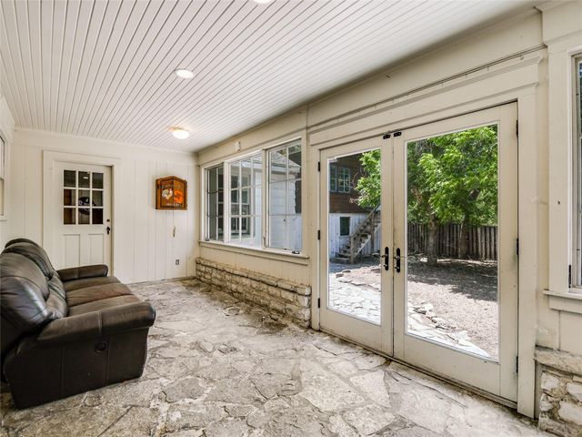 2304 Longview ST, Austin, TX 78705