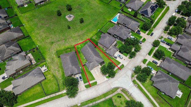 5926 Micah Lane, Rosenberg, TX 77471