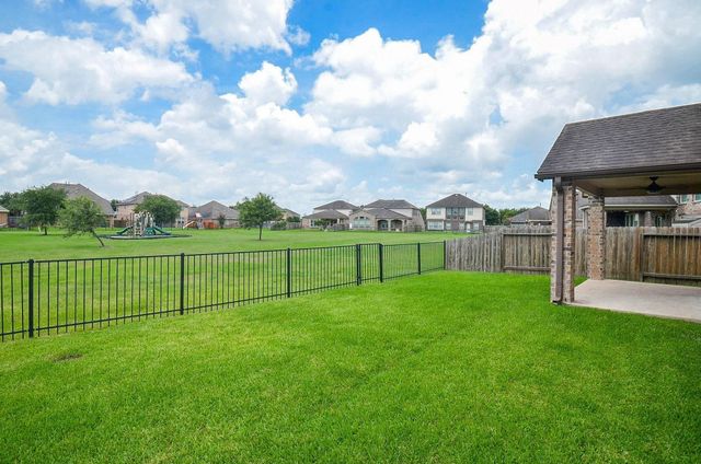 5926 Micah Lane, Rosenberg, TX 77471