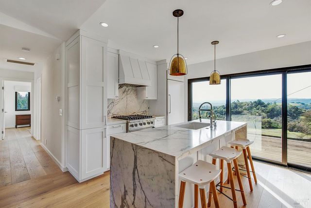 2700 Geysers Rd, Geyserville, CA 95441