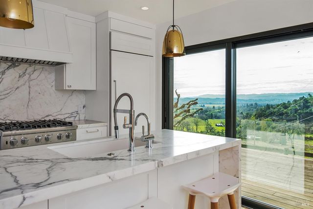 2700 Geysers Rd, Geyserville, CA 95441