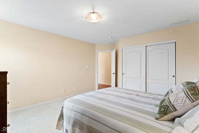 3409 Grant Court, Columbus, IN 47203