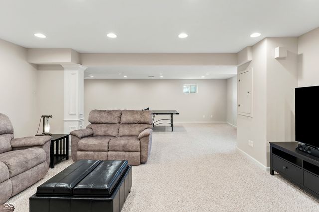 3409 Grant Court, Columbus, IN 47203