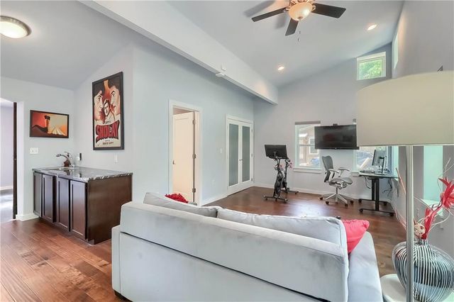 900 Capitol CT, Austin, TX 78756