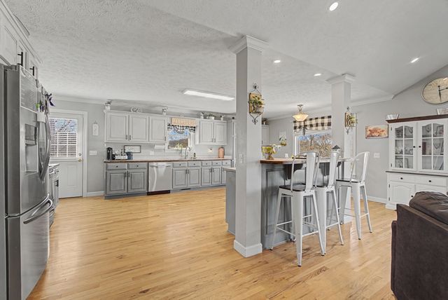 48 Fox Run Ln, Carthage, TN 37030