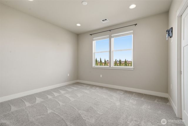 35 Viking Way, Sequim, WA 98382