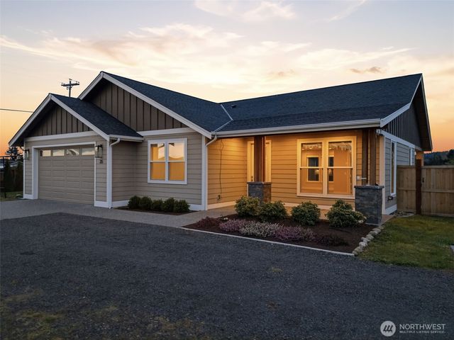 35 Viking Way, Sequim, WA 98382
