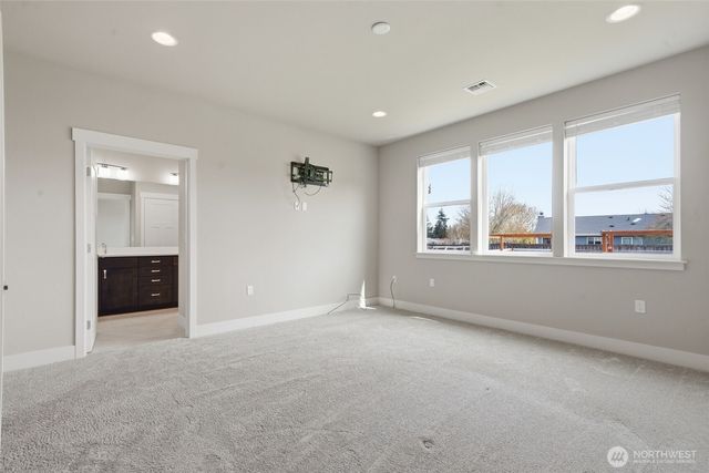 35 Viking Way, Sequim, WA 98382